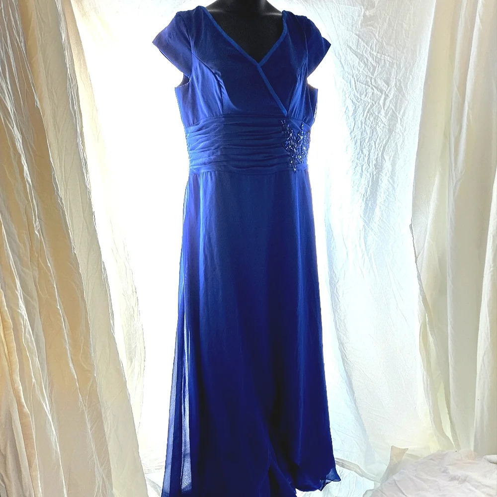 Gorgeous Blue Goddess Dress NWT - Picture 15 of 16